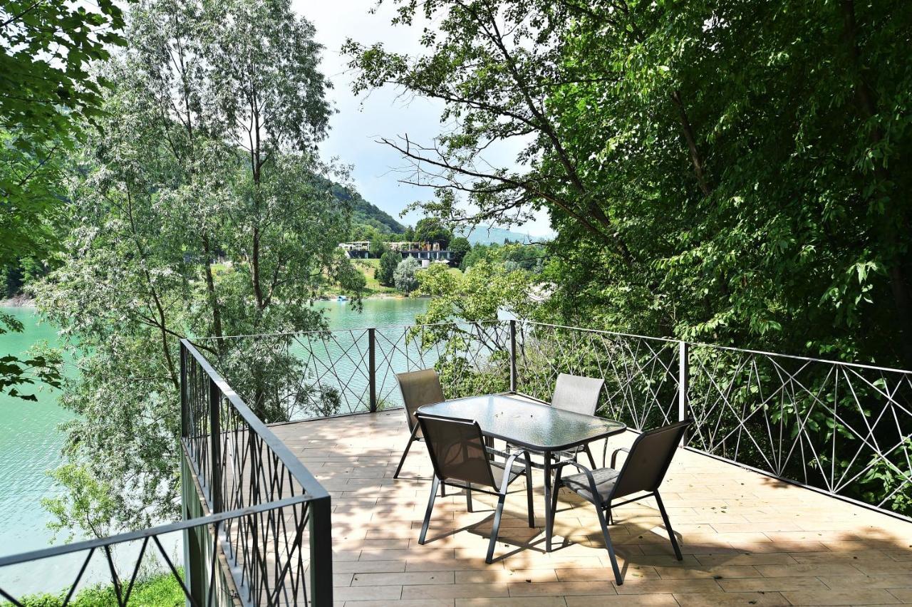 Bed and Breakfast Mira By Atra Teşila Esterno foto